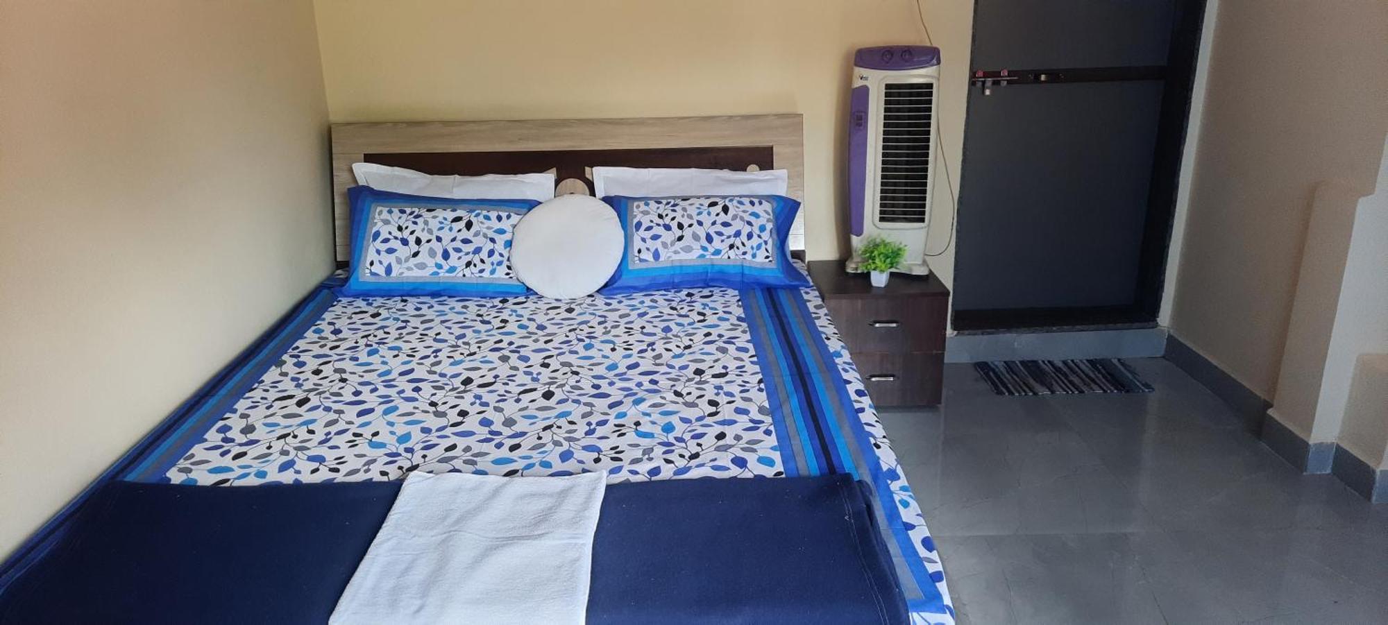 Costel Hostel Malvan Bagian luar foto